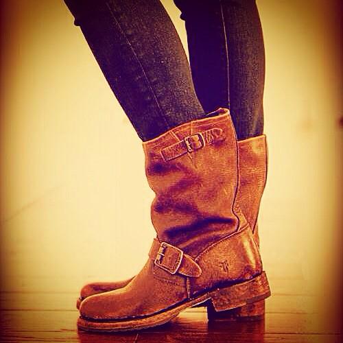 frye veronica shortie