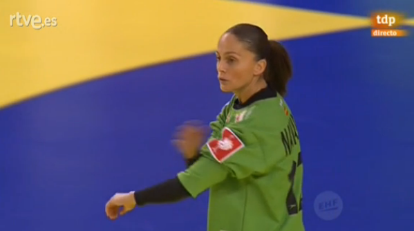 teledeporte's tweet photo. Ya en DIRECTO Rumania - España de la #Euro2014 http://t.co/A0YYFZJn5H ¡Vamos GUERRERAS! #Balonmano http://t.co/4dELvDZ93P