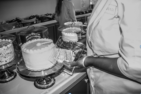 CAKE BAR tweet media