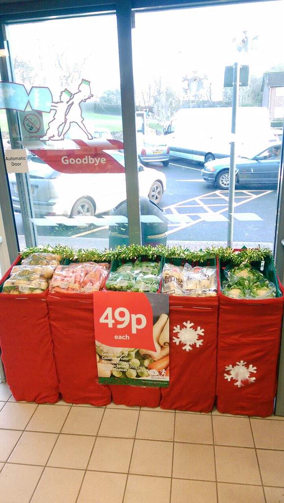 #R18TT #festive5 #davidsdiamondgeezers <a href="/davemcculla/">Dave McCulla</a> @haydentotty102 @bobbycallow <a href="/hmpilling/">Hannah Barnes</a>