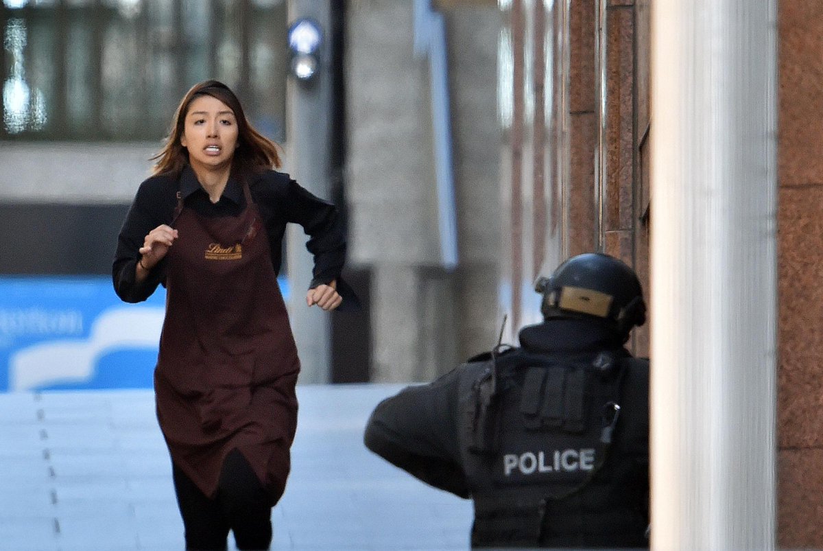 HolyStuffNL's tweet photo. #ridewithyou Geweld en haat tegen andere medemensen mag nooit een geliefd ideaal worden #sydneysiege http://t.co/uhrDOpWbtH