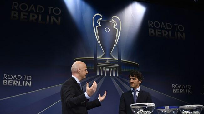 fifacom_pt's tweet photo. Oitavos #UCL: @FCPorto x @FC_Basel e @PSG_inside x @chelseafc e @MCFC x @FCBarcelona. Confira: http://t.co/knifwODTop http://t.co/PkephzAUvR