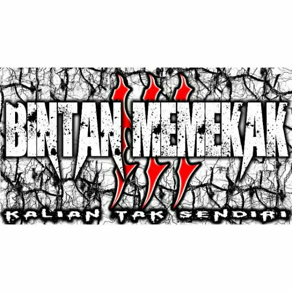 Yeeeahhh.(Info) kmi sdng persiapan untuk acara Bintan Memekak #3. tgl 3 Januari nnti \m/  RT <a href="/BlastZine/">Blast Zine</a>: