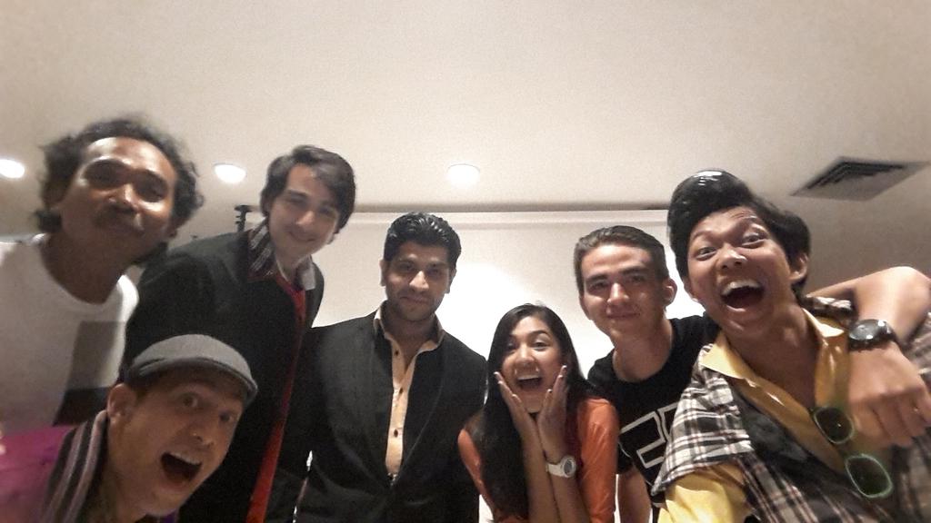 Embedded image permalink