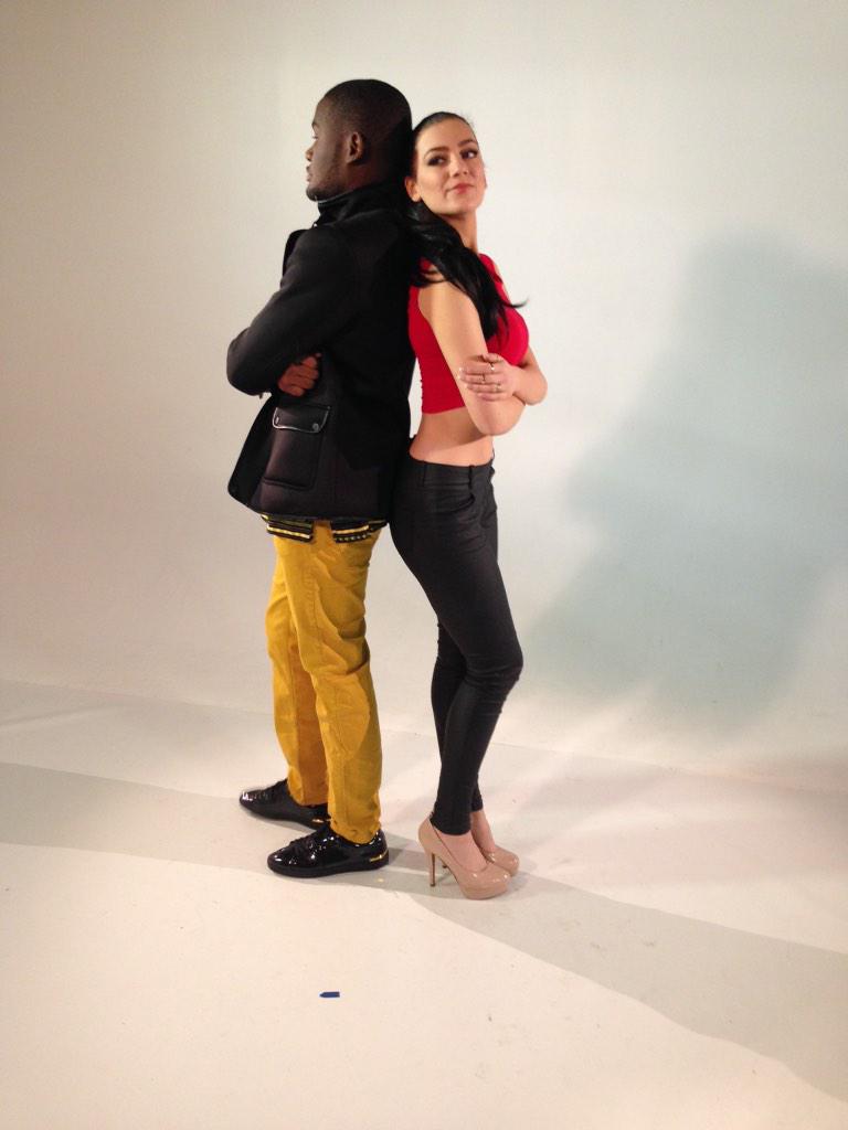 mannyjayking's tweet photo. Live at @Officialmjeez' video shoot
@RuthWillow
#videoshoot #coventry #ellenterrybuilding http://t.co/6uoFvxuwBV