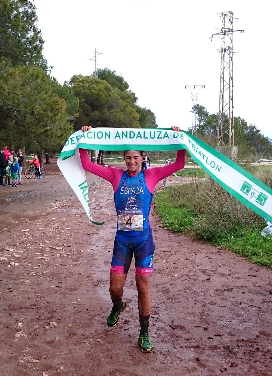 FedAndaluzadTri's tweet photo. Fernando Lopez y @81Espada, Campeones de Andalucía de Duatlón Cros en #Coín #FATRIDuatlónCros http://t.co/65U3mCSYJS http://t.co/FM0zuIrIH5