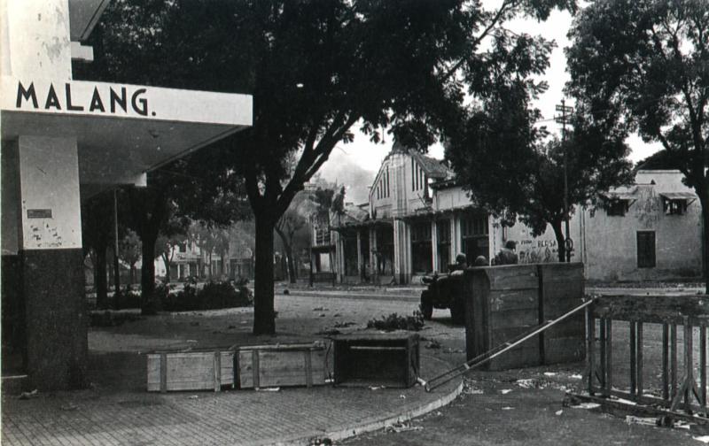 foto pas jaman perang, kira2 ini dimana ya? #VisitMalang