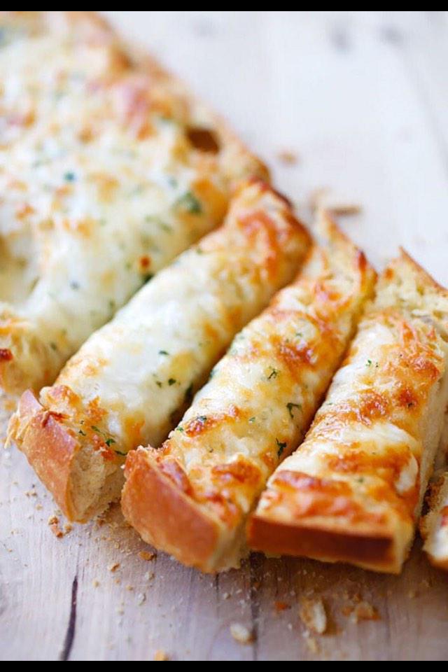 garlic bread😍