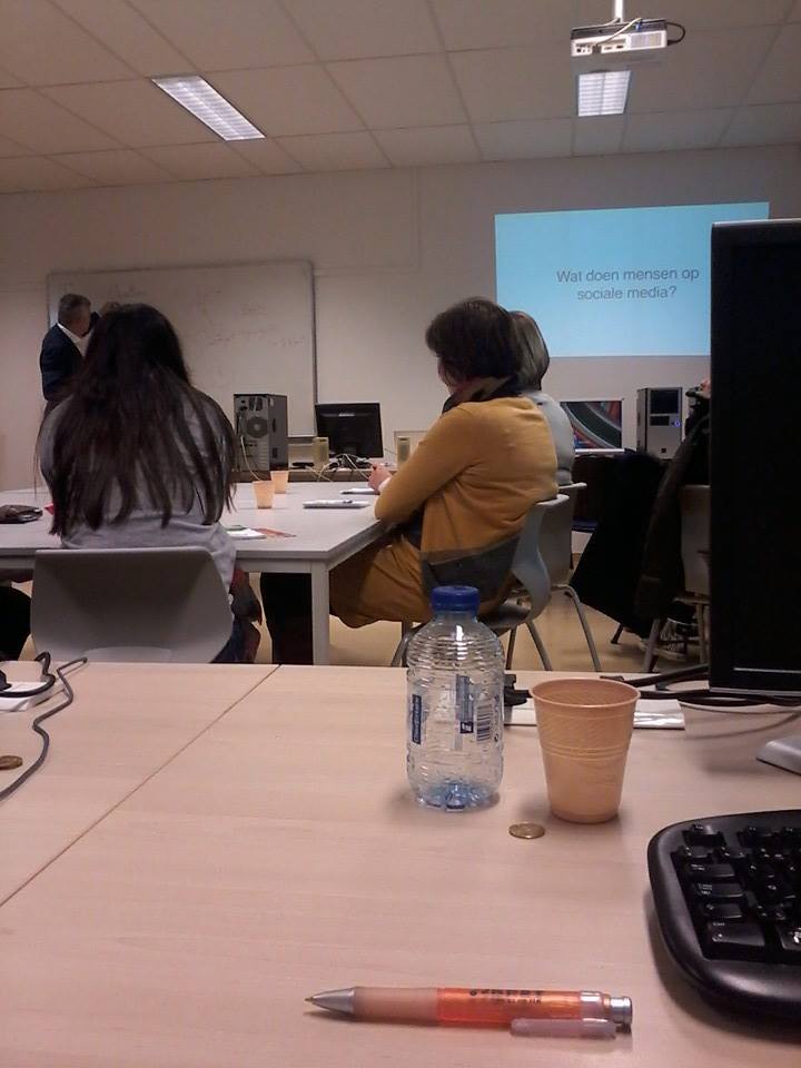 Bijscholing over sociale media. Het was nodig! <a href="/guidooohh/">Guido Everaert</a> @JolienVerdeyen #Back2School #cevora