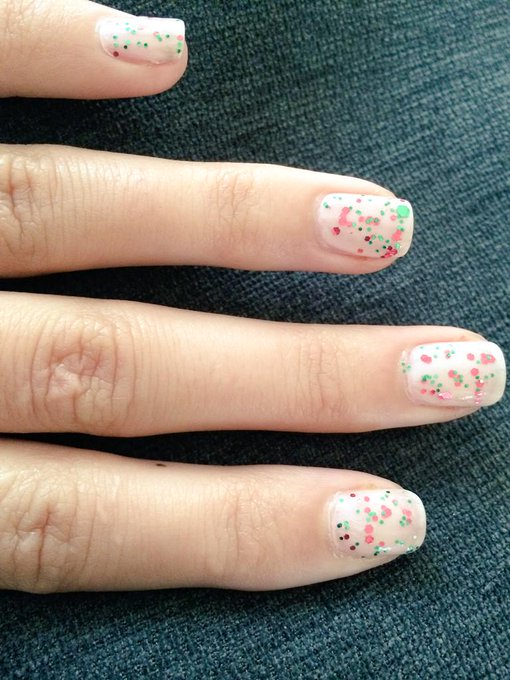 My Christmas nails :) http://t.co/BPe9w8r2QA<a href="/tag/puppylove"class="tags"><span>#puppylove</span></a><a href="/tag/brutus"class="tags"><span>#brutus</span></a><a href="/tag/frug"class="tags"><span>#frug</span></a>