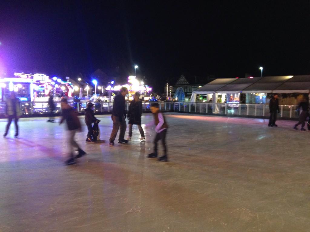 NewcastleBID's tweet photo. In Newcastle we have a 30m ice rink. Check it out! @winter_events http://t.co/4oP5PQd6h7