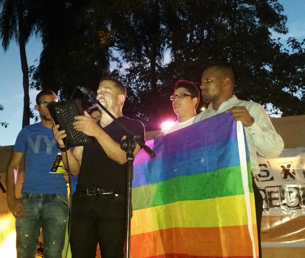 yimbertglbt's tweet photo. http://t.co/ZJA02q4s9B