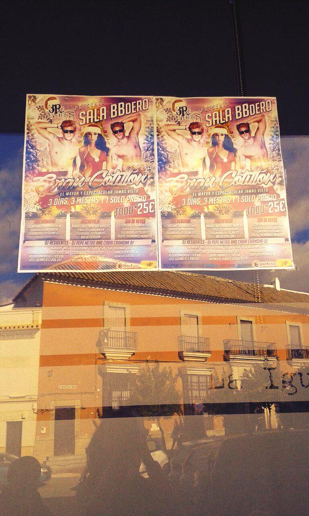 assmabouhafa1's tweet photo. Encontrarte esto en tu pueblo, GANITASS @gonzalomontoya9 @charlimontoya 👏👏👏🎉🎉🎉🎉👌 http://t.co/PA7TpvKfyY
