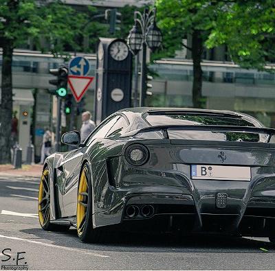 MotorTunning's tweet photo. Ferrari Carbon. http://t.co/19eGhx9vbF