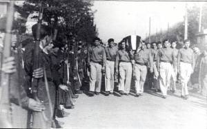 laugaren's tweet photo. La Ertzaintza del 36 poco tiene q ver con la d hoy en día. La amama d 95 años agredida ha conocido a las 2 #JoneLibre http://t.co/mrRkJPhoXr