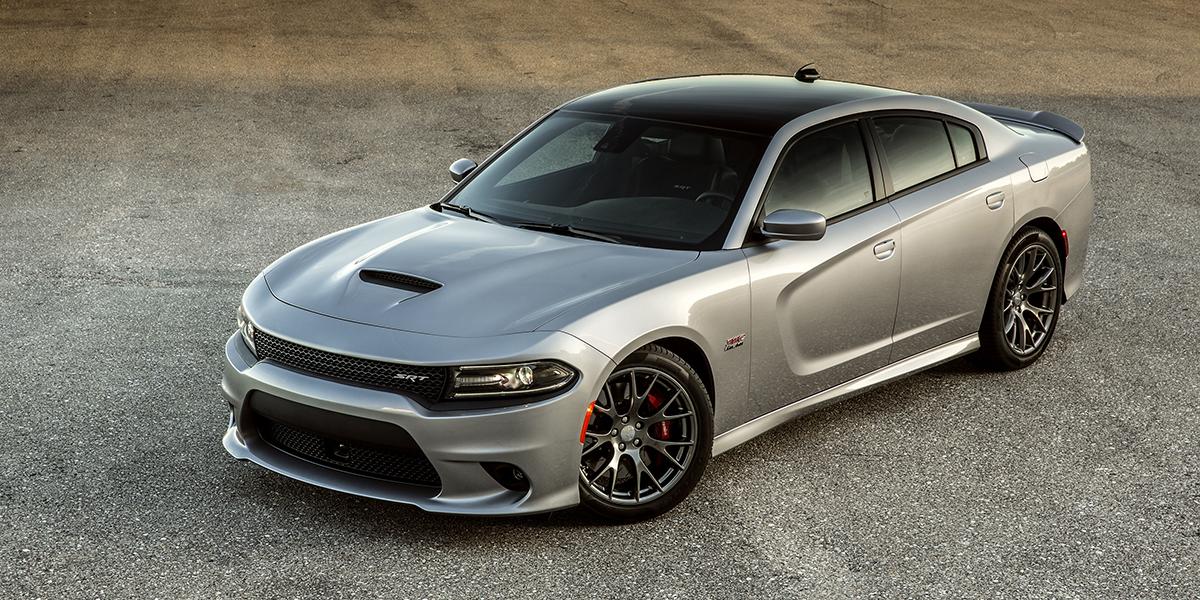 A look at the 2015 @Dodge Charger SRT 392 exterior with design manager Nicho Vardis: http://t.co/tUaxPrNUJB. http://t.co/DaVo8E3xqB