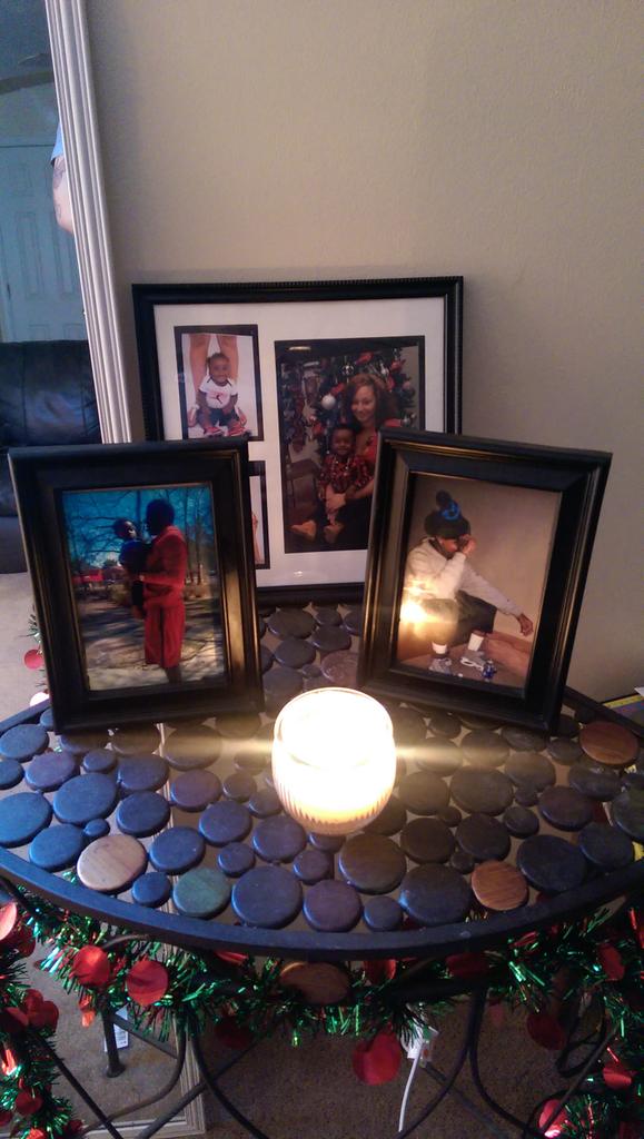 Rochelle_Olivia's tweet photo. #MCM #RIPBRYCELEE #FREESTANKLEE i miss yall boys. big bro you will always have a place in my β€. #FlyHighFlyBoy πΌπβ http://t.co/SnVRyn2iZf