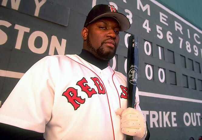 Happy 47th birthday to former Red Sox star Mo Vaughn.... 