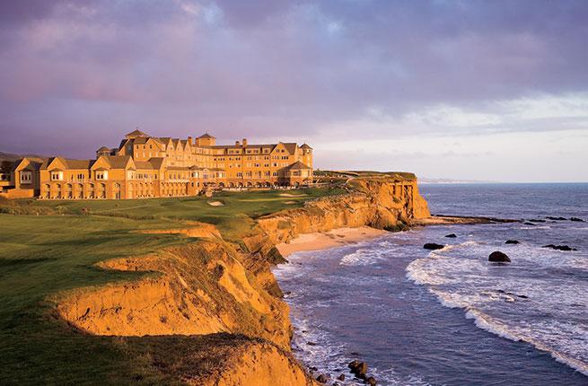 fodorstravel's tweet photo. 25 amazing #hotels with eye-popping views: http://t.co/u0PBNrq0bB #getyourcameraready http://t.co/jP7COImEF9
