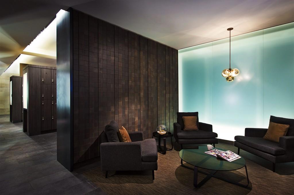 SashaExeter's tweet photo. Sneak peek into my new home away from home @Equinox http://t.co/UUUhwlSfqI #EquinoxMadeMeDoIt #BrandAmbassador http://t.co/T5BauaDNnu