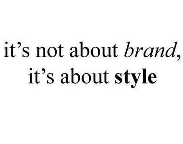 Modella00's tweet image. 🙌 Doesn't matter how cheap or expensive, how subtle or extravagant,how colourful or monochrome-it's how you style it!
