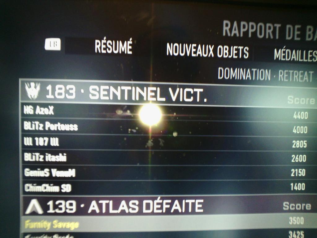 FurnitySavage's tweet photo. Domi face à @AzoX360 http://t.co/1Jo5HprTdi