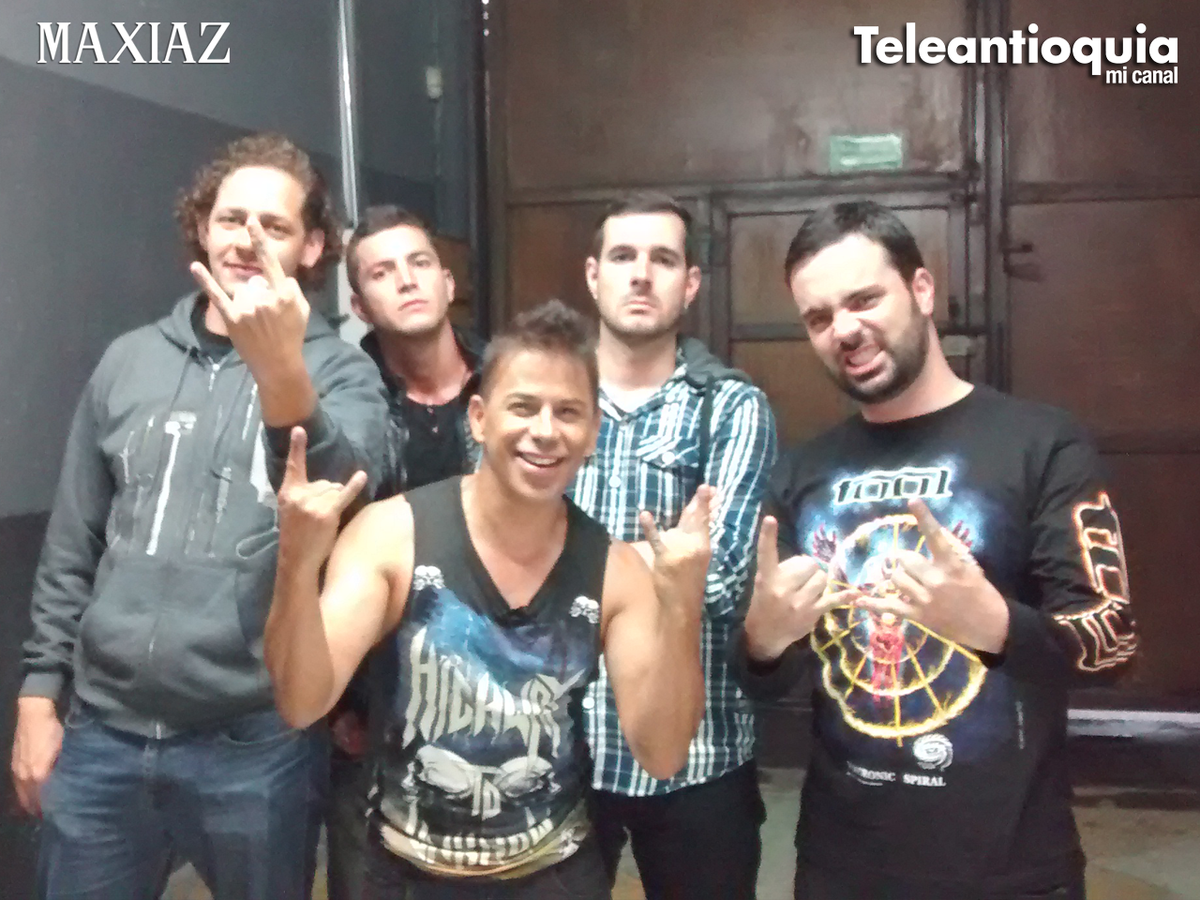 Teleantioquia's tweet photo. Acompaña a @MaxiazPrensa a conocer a la banda de metal #AbsolutionDenied, en los avances de #RegistroSonoro → http://t.co/XWzPYAiHkP