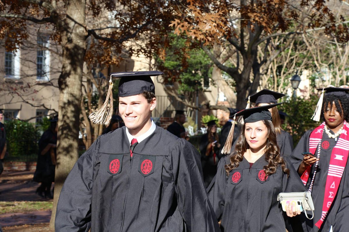 CBBlake's tweet photo. HEY THATS ME.. Go Cocks πRT @UofSC_HRSM: Congratulations to the newest @UofSC graduates!! #HRSM #UofSC2014 #Gamecocks http://t.co/55kO2YknwX