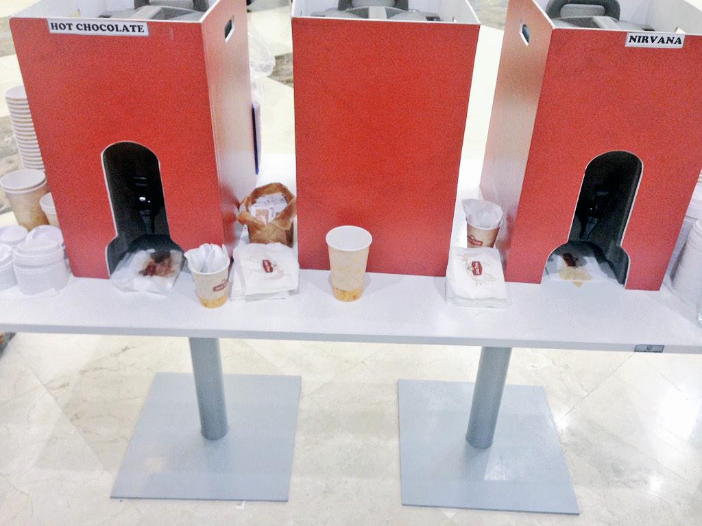 Ghadah_sub's tweet image. مقهى #جافا_تايم ☕️| 
 #KSU_Art_Week 🎨 | 
#Java_Time ❤️