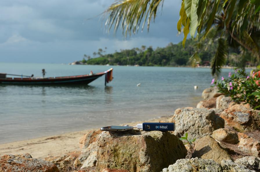 vperquia's tweet photo. #Mitel : Powering connections, all over the world / Thaïland / #MitelOnTheMove #Powerbank http://t.co/7t2mA8Vl2N