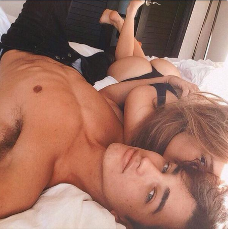 PerfectsPics's tweet photo. Tu donnes un sens à ma vie. http://t.co/bSAB10g3if