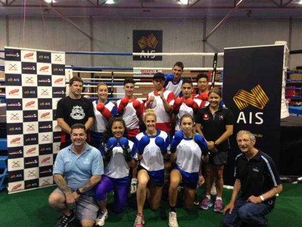 davidtmartin's tweet photo. Always a treat to work with Prof Allan Hahn and Paul Perkins. #boxtag #sportsdraft combat 2014 http://t.co/4vQGdnsB53