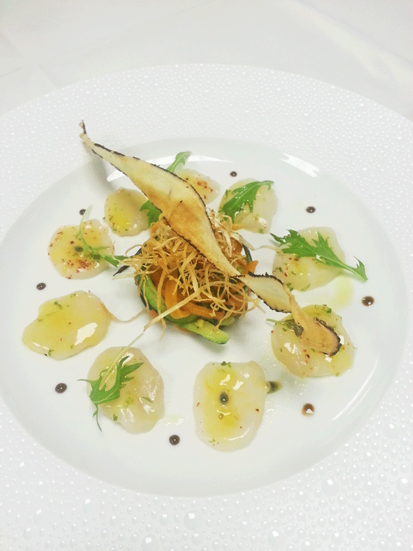 Menus de fêtes du restaurant bistronomique de l'Hôtel Le Pigonnet #Noël #NouvelAn bit.ly/LePigonnetEnFê…