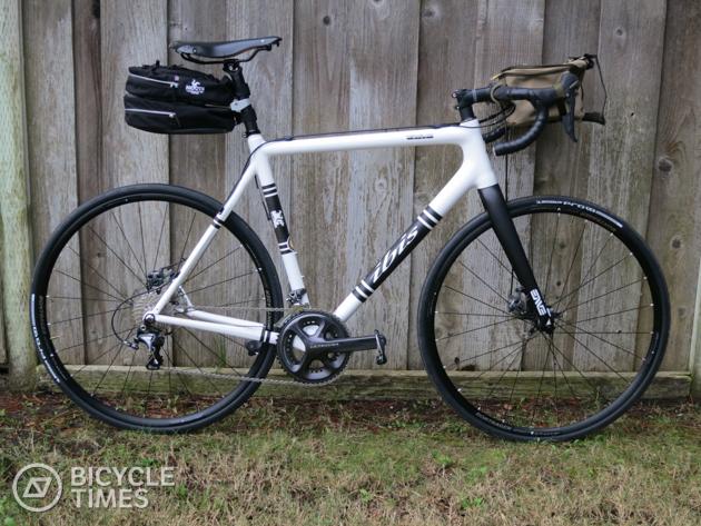 #FieldTested: The <a href="/IbisCycles/">Ibis Cycles</a> Hakkalügi disc makes for a great all-day adventure bike. Review: goo.gl/FFl4yl