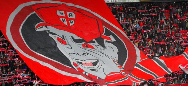TwenteInsite's tweet photo. "Bjelland vliegt op Torgeir af en scheldt hem de vullingen uit zijn gebit" http://t.co/ULomvZ4o9H #fctwente http://t.co/Zay4ifdLfW