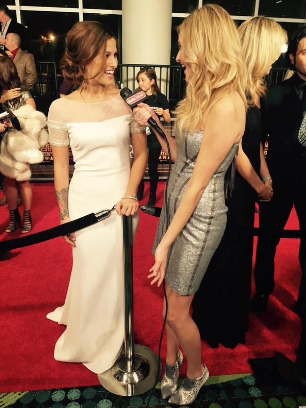 CassadeeFansBR's tweet photo. ELA ESTÁ LINDA! #ACCAwards http://t.co/BlCTbYdx1q