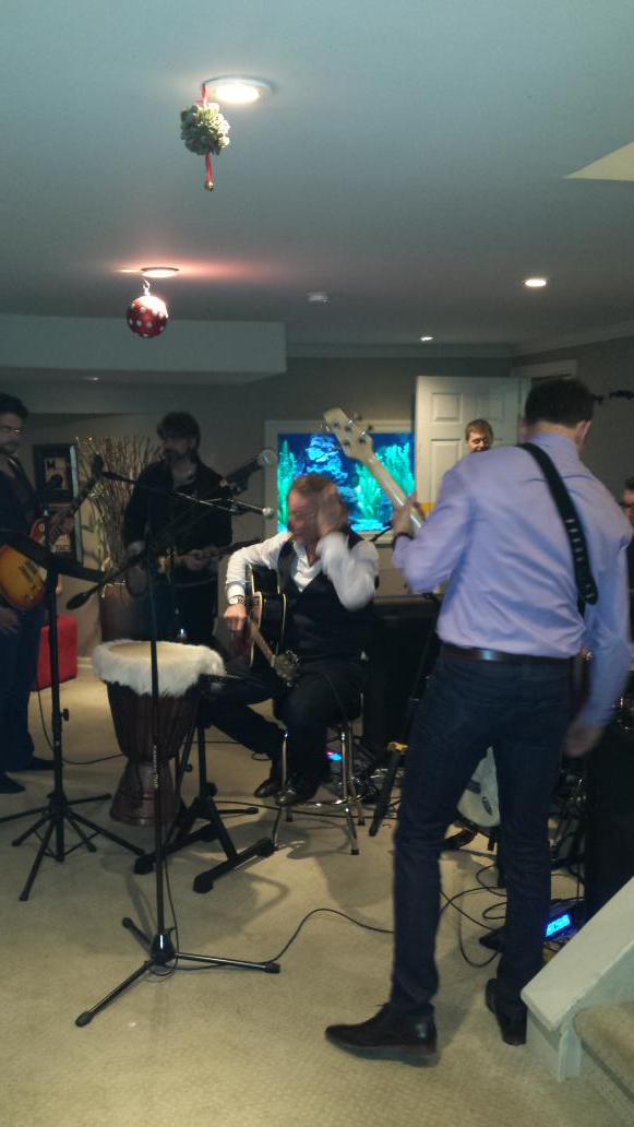 MikeCornack's tweet photo. Work Team Christmas Party #DynamicConnections #California Connections #Jam/BrainstormSession http://t.co/FDsTJlL9Xw