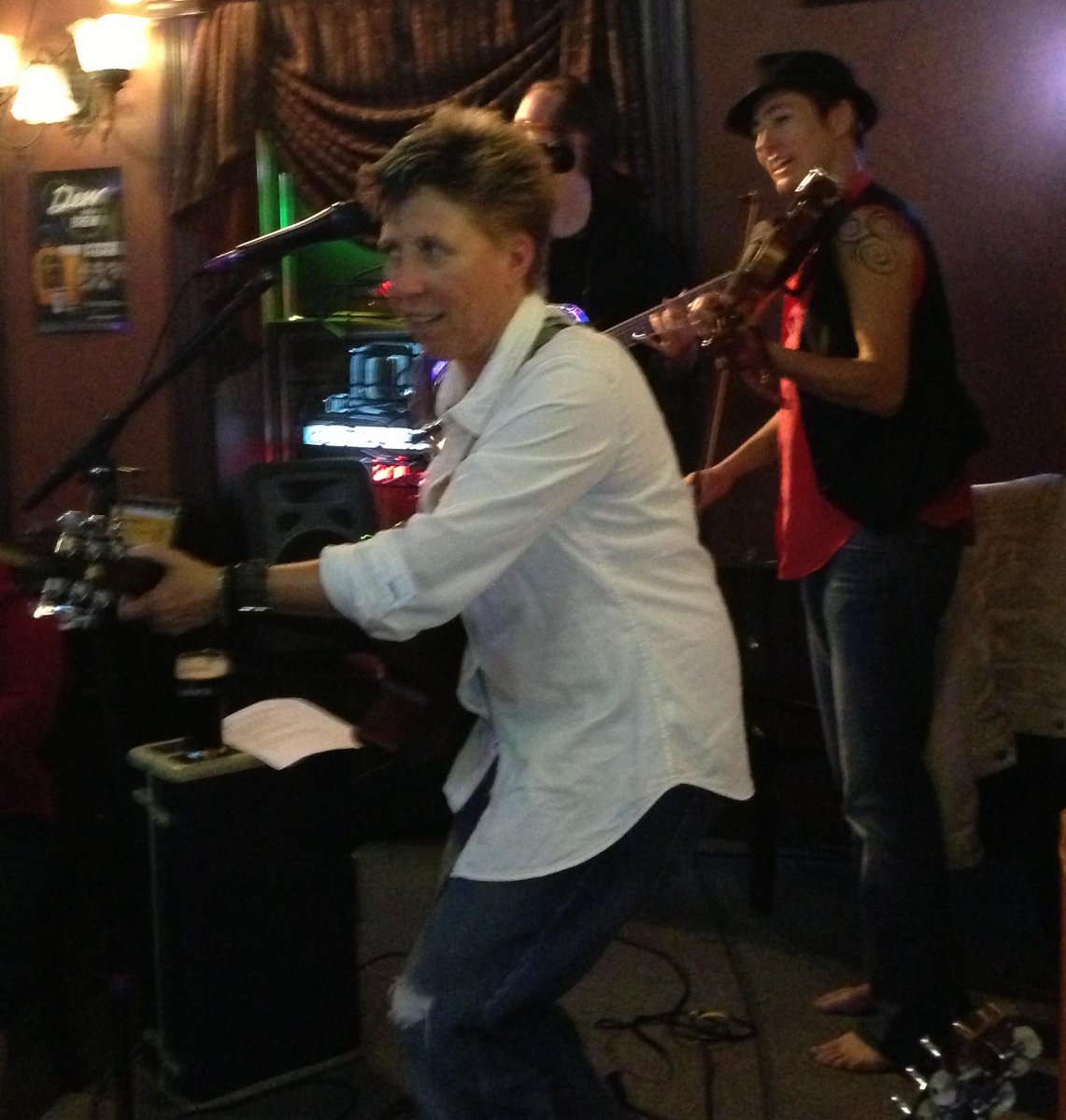 houndsoffinn's tweet image. Special Holiday shows Fri. 12/19 &amp;amp; Sat.12/20 @Waterstreetinn with @LojoRusso. 7:30-11:30 pm + @wloescher Fri! #joinus