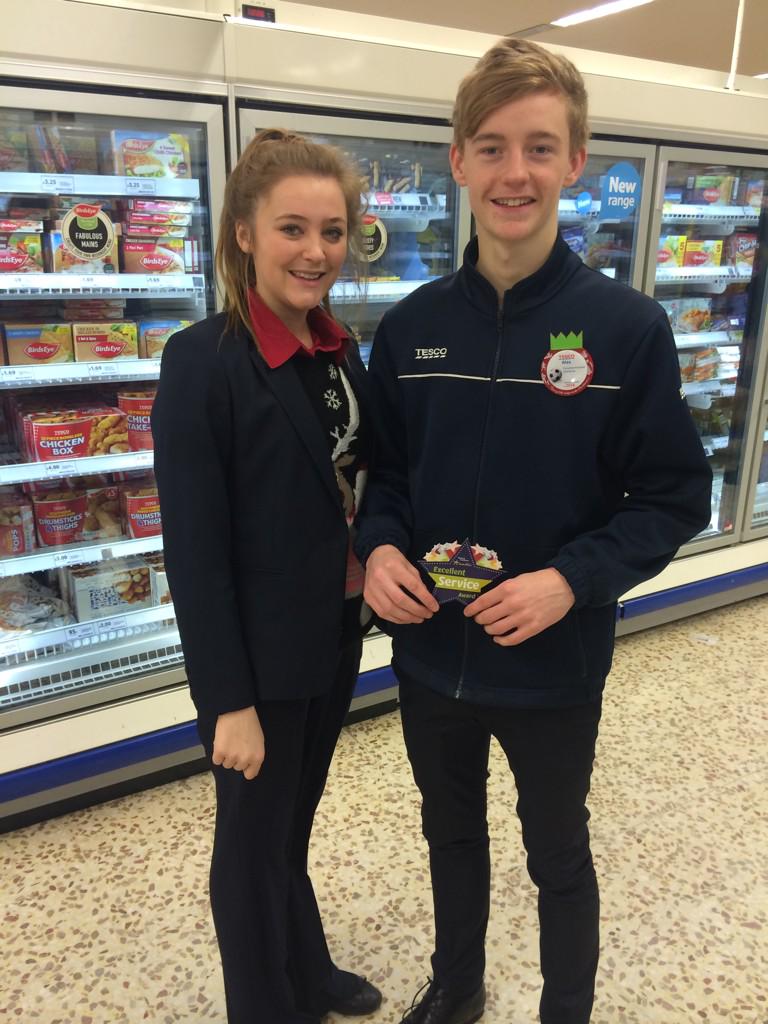Alex earning another values award for fantastic service well done!! <a href="/2115Bracknell/">BracknellNorth</a> @richyridler