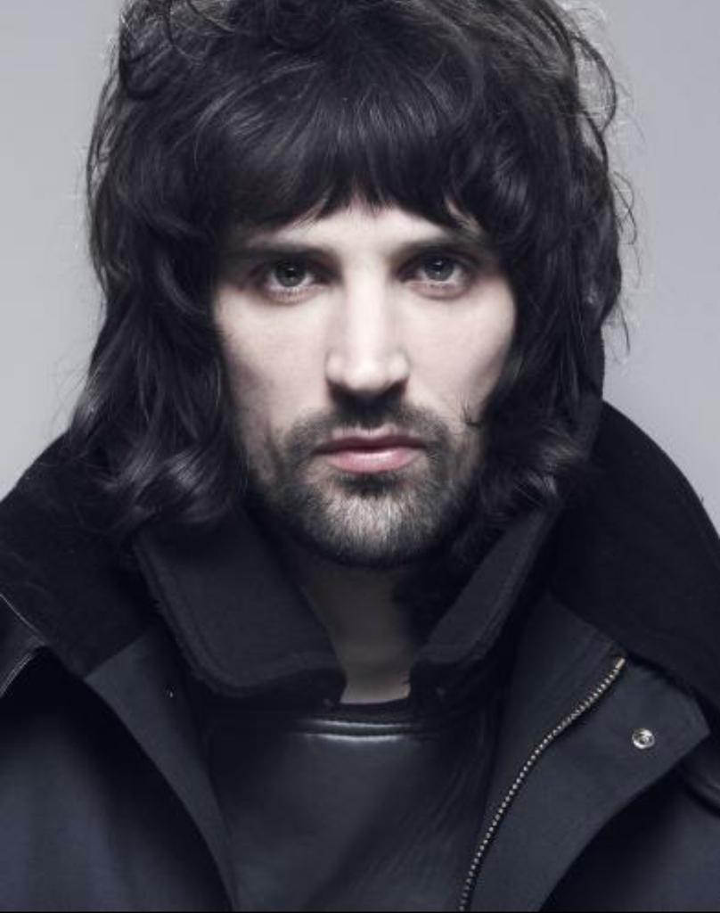 Happy birthday to the coolest Sergio Pizzorno 