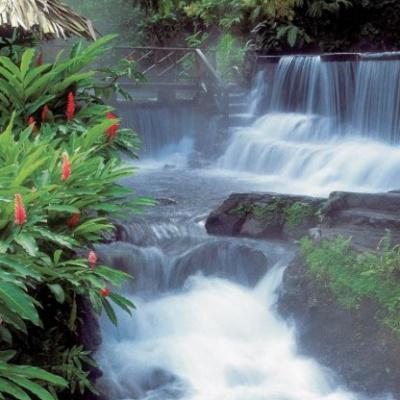 NetworkTlc's tweet photo. 20 Super Relaxing Hot Springs Perfect For Your Next Vacation http://t.co/QyrV0Gwq1q http://t.co/k0v6XP43Ap
