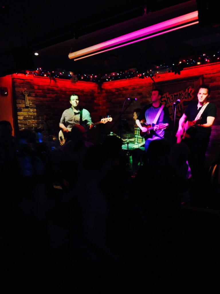 janeymackband's tweet photo. @ShamrockCityPub #ShamrockCityGoulds #JaneyMack http://t.co/2i5jQRxysf