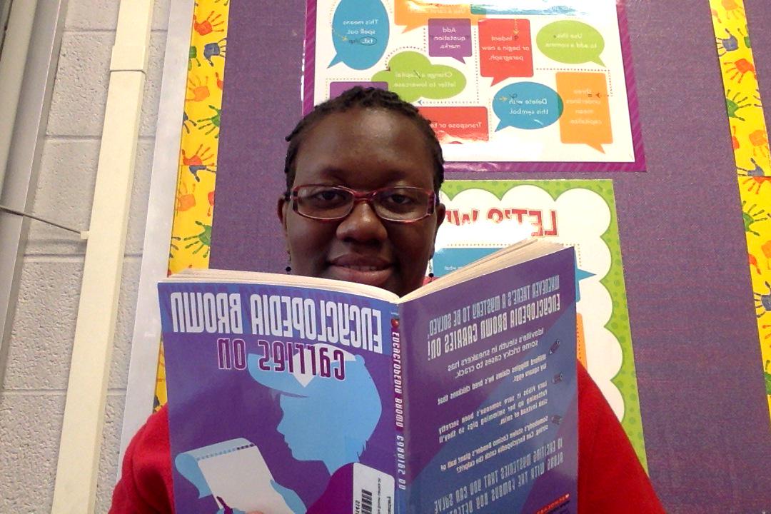 HunCourtney's tweet photo. I love reading mystery books with my students! This is a great book for making inferences, main idea, and predicting. http://t.co/Ks4S4821lR
