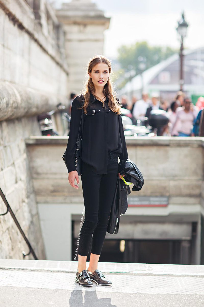 Fashioneto's tweet photo. Julie Borawska wearing jeans and a shirt from The Kooples, shoes from Max&amp;co and a bag from Burberry. #carolinesmode http://t.co/sgcgpx1Ktp