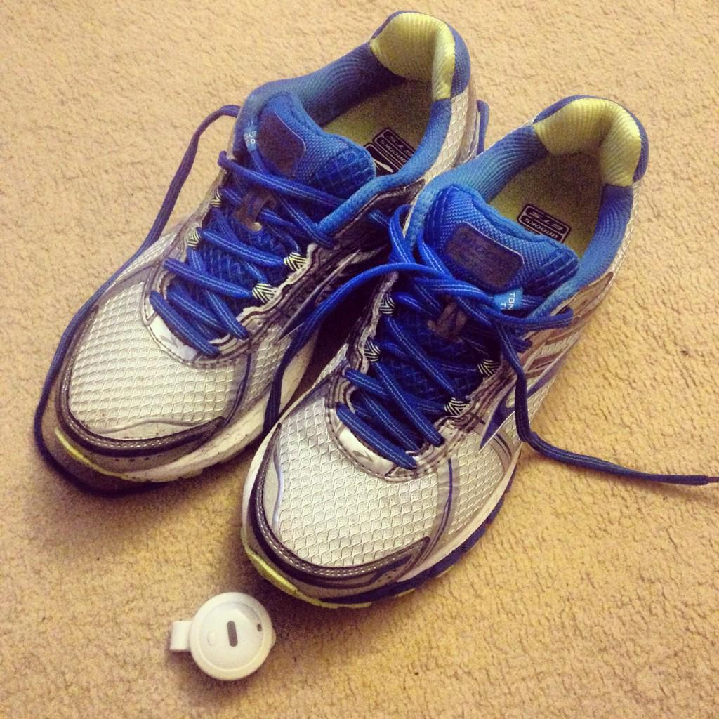 CatJHinchley's tweet photo. Day 3 of my #12DaysOfChristmasRunning involved my new @Brooksrunninguk Adrenaline GTS15 & @FitbugActive #fitfam http://t.co/u3MgAQssMu