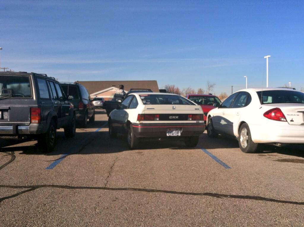 BadParkingCH's tweet photo. http://t.co/EbSXRIiY7l