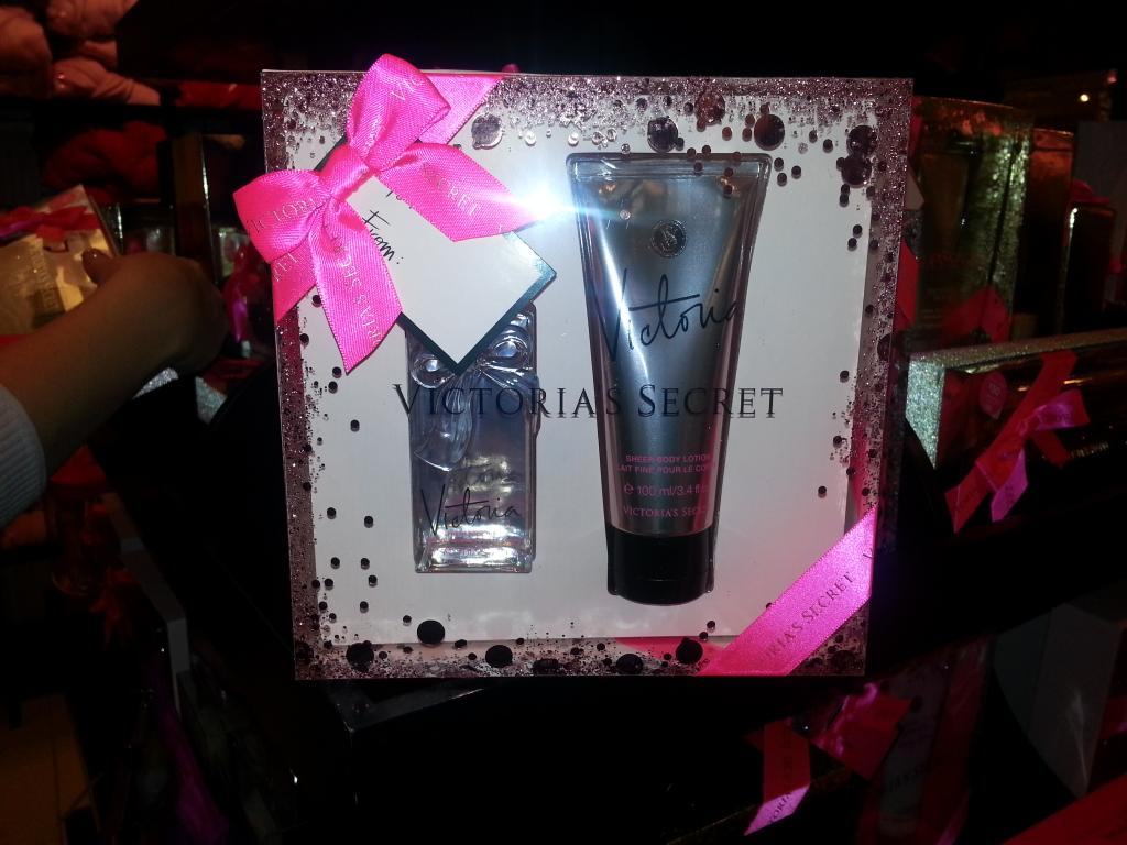 Victoria_VMM's tweet photo. I'll come back for you....... #Victoria #VictoriaSecret http://t.co/bzrh1hZOuy