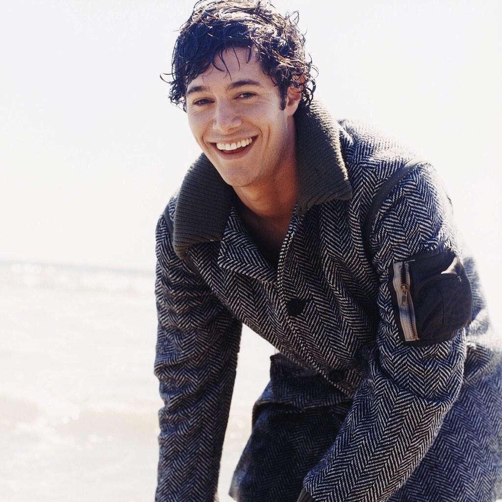 Happy birthday Adam Brody/Seth Cohen!! If youre 35, then Im 35. 