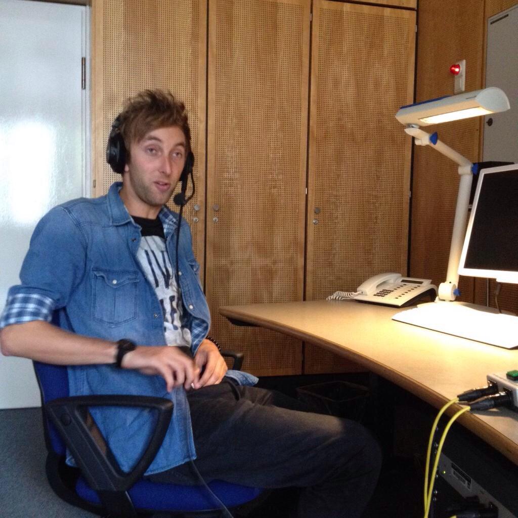 Alf_Moeller's tweet photo. @Tom_Fox81 @FuckinCokeboy @ggr_official #Internetexperte http://t.co/XnNtdFHvZH