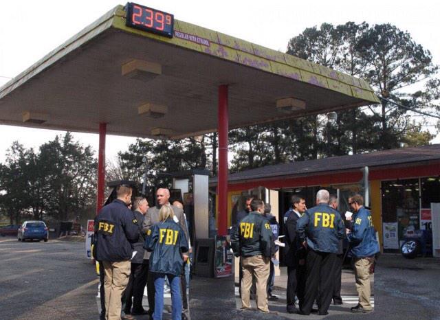 B47k47GIMAAsvX0.jpg:large